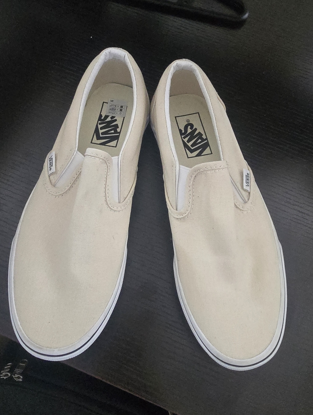 Vans Beige Slip-On Canvas Shoes - Like New (W8/M6.5) - Picture 4 of 8